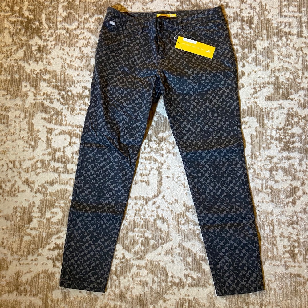 LOLE Jazz pants